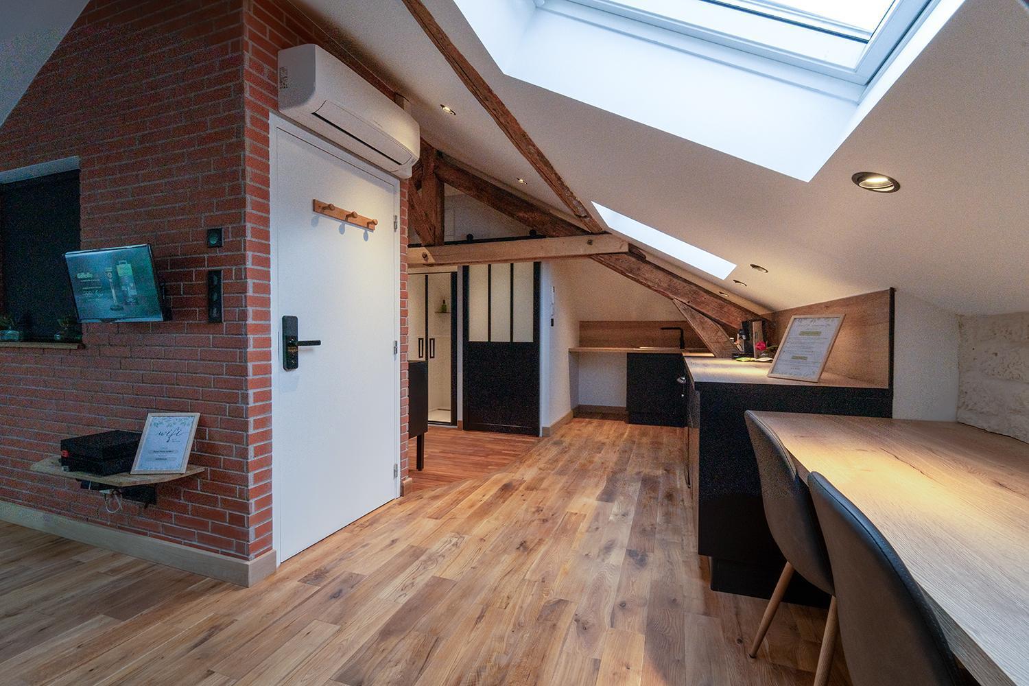Evasion Chic, Spa Et Sauna Sous Les Toits Nancy Exterior foto